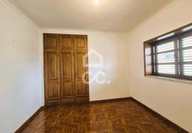 4 bedroom villa for rent in Telhado
