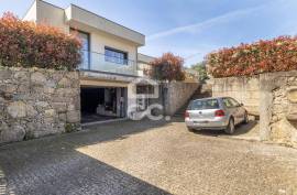 3 Bedroom Detached House with Office