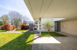 3 Bedroom Detached House with Office