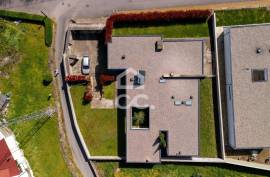 3 Bedroom Detached House with Office