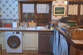 Detached villa for sale in Urturi