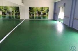Loja / Estabelecimento Comercial em Monte Real e Carvide de 181,00 m²