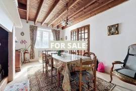 Detached Country House with Open Views