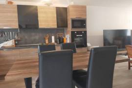 New Town House With Terrace And Garage
