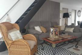 New Town House With Terrace And Garage