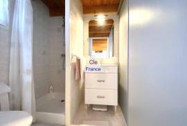 Duplex Apartment a Stone's Throw from the Beach