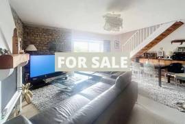 Detached Country House 4.6km From the Sea