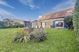 Detached Country House 4.6km From the Sea