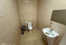 Commercial property in Tukuma district for rent 432€
