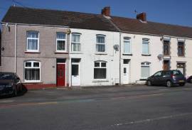 2 bedroom, Terraced House for sale
