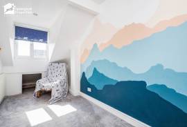 4 bedroom, Detached house for sale