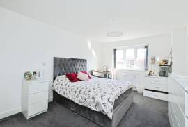 4 bedroom, Detached house for sale