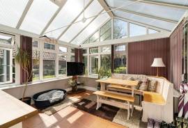 3 bedroom, Detached house for sale