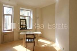Apartment for rent in Riga, 165.00m2