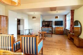 Studio for rent in Riga, 70.00m2