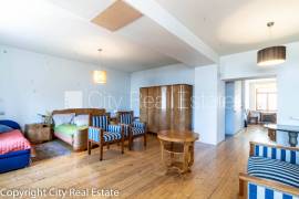 Studio for rent in Riga, 70.00m2