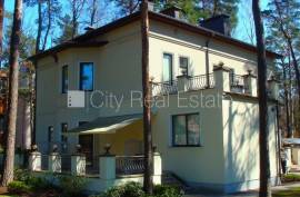 Detached house for sale in Jurmala, 363.00m2