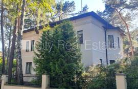 Detached house for sale in Jurmala, 363.00m2