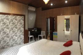 Mini hotel at a great location for sale - Phratamnak hill Pattaya