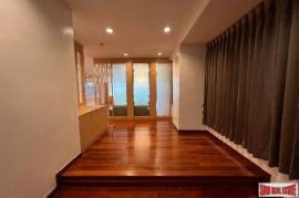 Academia Grand Tower Condominium - 3 Bedrooms and 2 Bathrooms for Sale in Phrom Phong Area of Bangkok