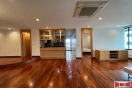 Academia Grand Tower Condominium - 3 Bedrooms and 2 Bathrooms for Sale in Phrom Phong Area of Bangkok