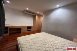 Academia Grand Tower Condominium - 3 Bedrooms and 2 Bathrooms for Sale in Phrom Phong Area of Bangkok