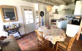 Charmante maison en pierre a vendre dans le Perigord Noir