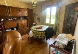 Jolie villa avec jardin situee dans un lotissement calme