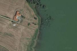 House for restoration with massive glazed barn with planning permission in fantastic lakeside position with mountain views