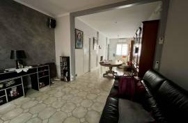 4 room, 110m2 Townhouse for sale in Beziers - 189 000 € *