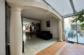 4 room, 110m2 Townhouse for sale in Beziers - 189 000 € *