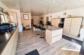 5 room, 115m2 Villa for sale in Saint genis des fontaines - 349 000 € *