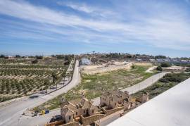 VILLAS DE OBRA NUEVA EN LA FINCA GOLF