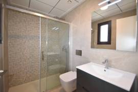 MODERN 4 BEDROOM VILLA WITH SWIMMING POOL IN LA FINCA GOLF RESORT