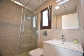 MODERN 4 BEDROOM VILLA WITH SWIMMING POOL IN LA FINCA GOLF RESORT