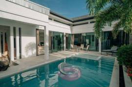 Ready villa with private pool 5 minutes from Rawai beach for only 15.25 million baht
