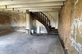 €295785 - A Very Attractive Longere With Guest Accommodation In A Small Hamlet Near Ruffec