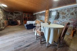 Villa overlooking the Tâmega River in a Quiet Setting
