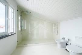 Apartamento T4 Duplex de Luxo com 250 m² e Vista Panorâmica nas Avenidas Novas, Lisboa