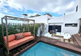 Modern 3-bed Mediterranean Living in Vale de Judeu