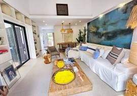 Modern 3-bed Mediterranean Living in Vale de Judeu