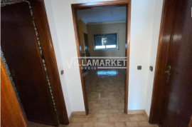 Detached 4 bedroom bank house with 3 floors and 313 m2 of land located near Assentiz in Torres Novas