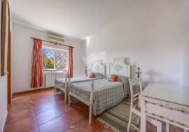 Detached 3 bedroom, one level home with pool, gardens and magnificent views . Near Moncarapacho Detached 3 bedroom, one level home with pool, gardens and magnificent views . Near Moncarapacho