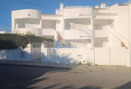 2+1 bedroom duplex apartment 2km from the beach in Albufeira