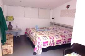 2+1 bedroom duplex apartment 2km from the beach in Albufeira
