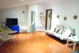 2+1 bedroom duplex apartment 2km from the beach in Albufeira