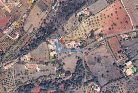 Plot of land for construction in central area of Arão- Mexilhoeira Grande