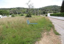 Plot of land for construction in central area of Arão- Mexilhoeira Grande