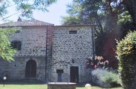 Estate with Multiple Properties for Sale In Cortona Tuscany