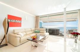 Luxury 3 Bed Apartment For Sale in El Higueron Resort Fuengirola